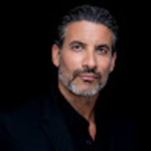 Meet your Posher, Christos